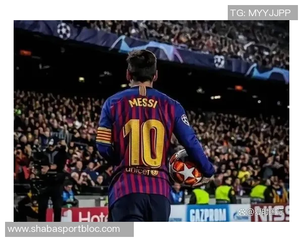 拉波尔塔宣布诺坎普第三层看台下赛季初将可容纳27000名球迷