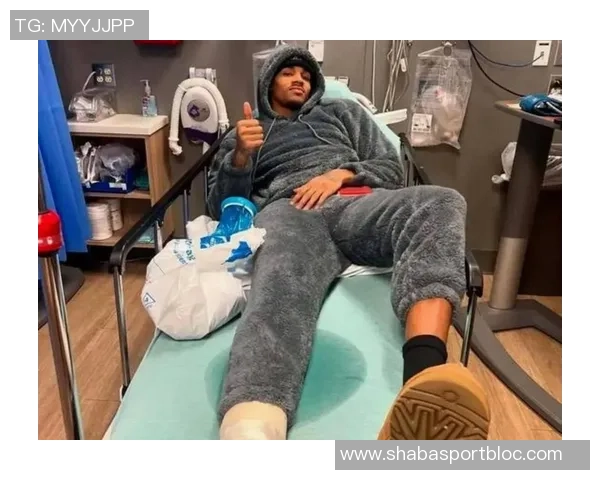 浓眉韧带损伤恢复期不明媒体人调侃谁敢冒险签下他